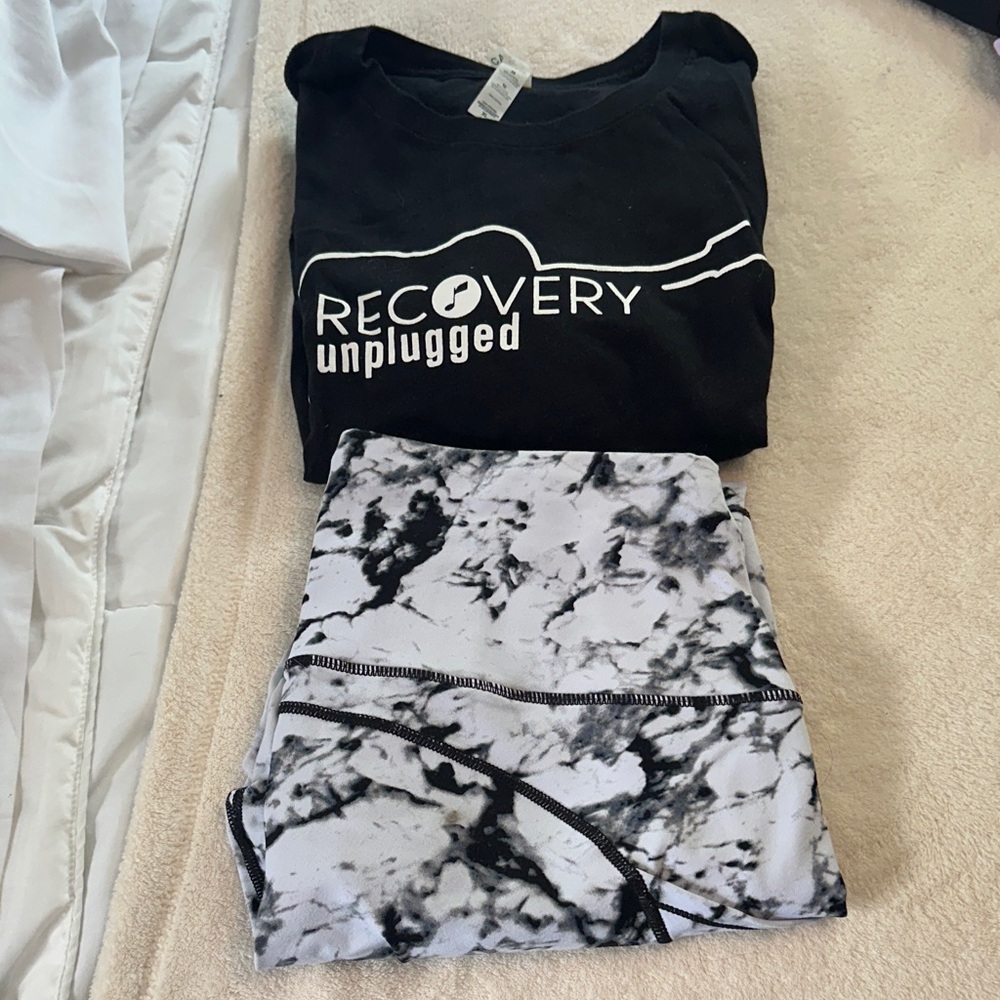 Black Graphic Tee and Marble Leggings Set